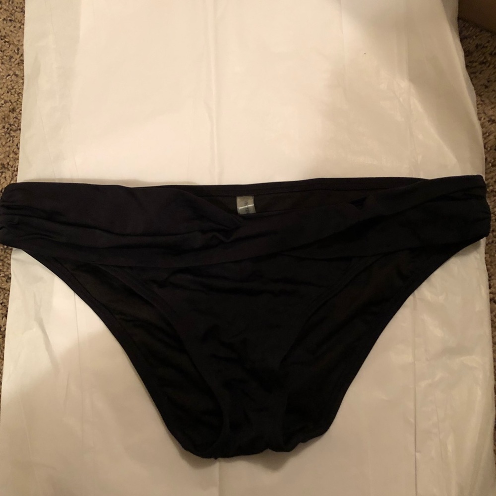 Victoria’s Secret bikini bottoms